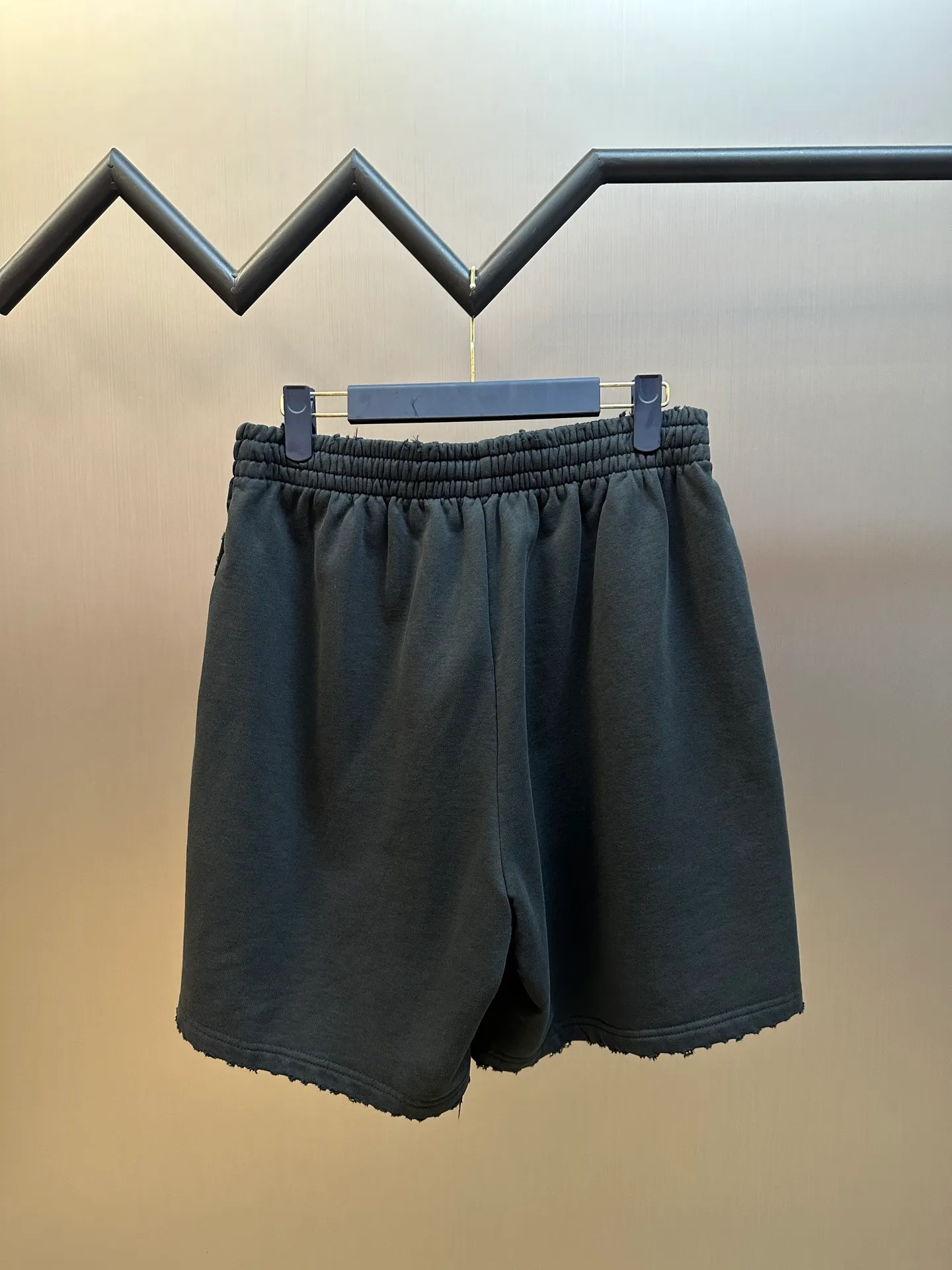 Balenciaga back ， 。 ， ， ， ， ， 。 ， ， 。 size：xs s m l